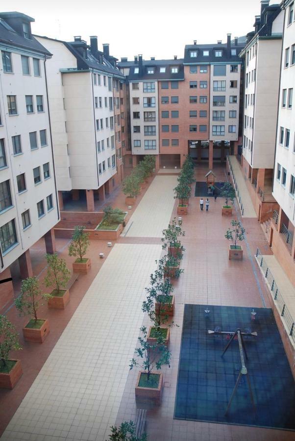 Apartamento En Oviedo,Wifi Luaran gambar
